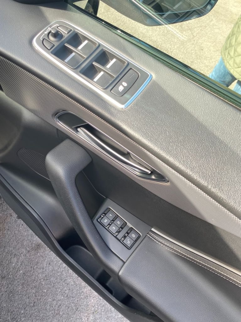 Used Jaguar F-Pace 2017 for sale - 76029298: Photo 37