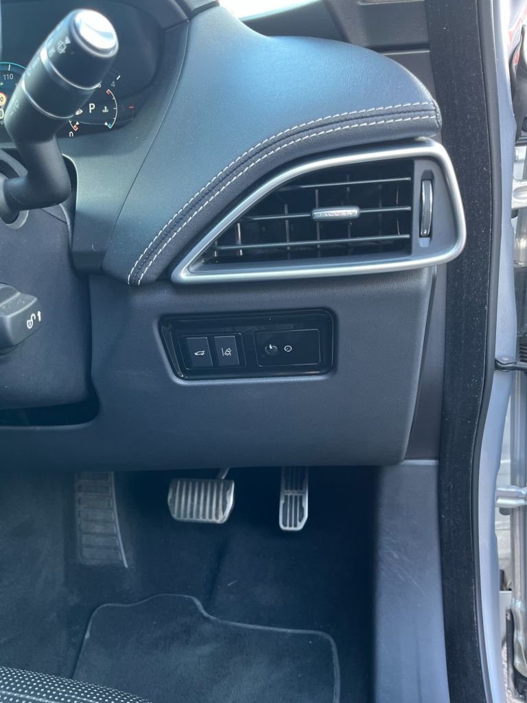 Used Jaguar F-Pace 2017 for sale - 76029298: Photo 43