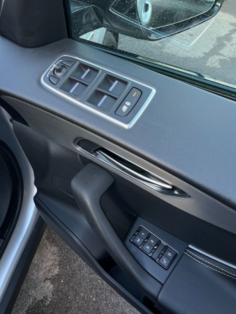 Used Jaguar F-Pace 2017 for sale - 76029298: Photo 44