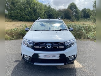 Used Dacia Sandero Stepway 2017 for sale - 75384254: Photo