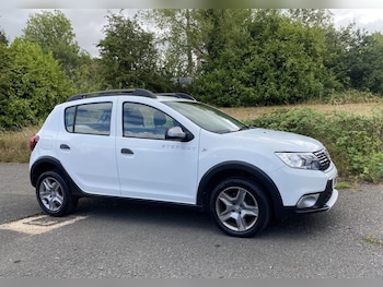 Used Dacia Sandero Stepway 2017 for sale - 75384254: Photo