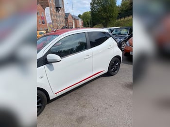 Used Toyota AYGO 2017 for sale - 79666993: Photo