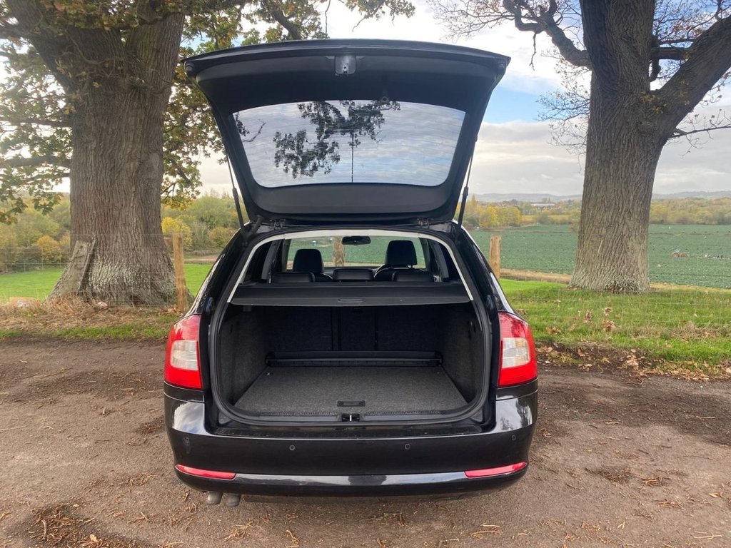 Used Skoda Octavia 2009 for sale - 76406540: Photo 9