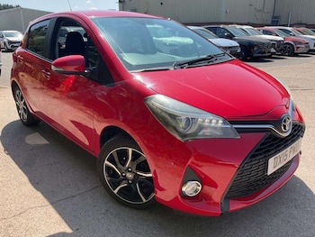 Used Toyota Yaris 2015 for sale - 79313743: Photo