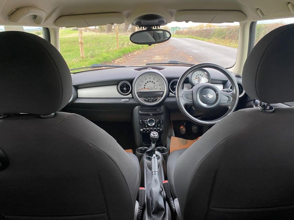 Used MINI Hatch 2011 for sale - 76632146: Photo 19