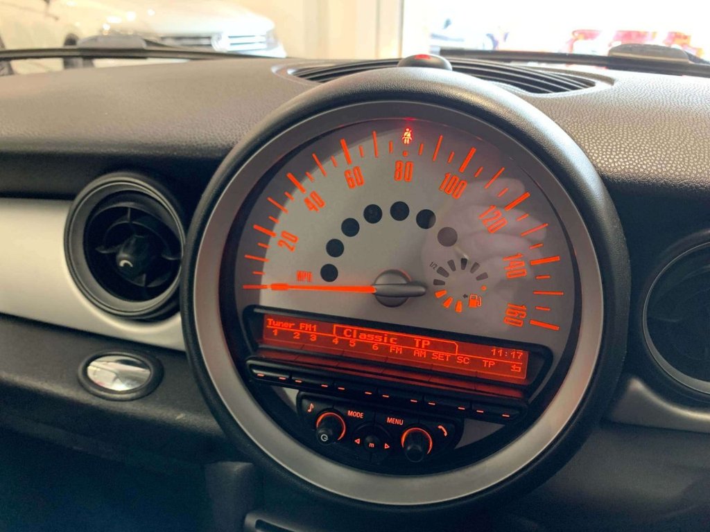 Used MINI Hatch 2011 for sale - 76632146: Photo 8