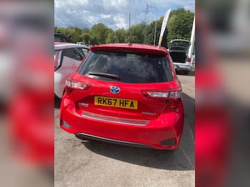 Used Toyota Yaris 2017 for sale - 79667192: Photo
