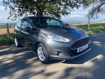 Used Ford Fiesta 2016 for sale - 79804796: Photo
