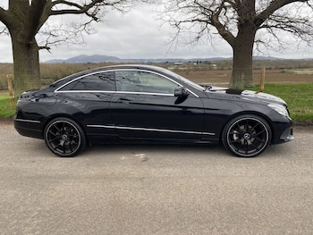 Used Mercedes-Benz E Class 2013 for sale - 77780463: Photo