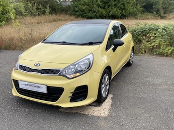 2015 (15) - 1.25 SR7 Hatchback 5dr Petrol Manual Euro 6 (84 bhp)
