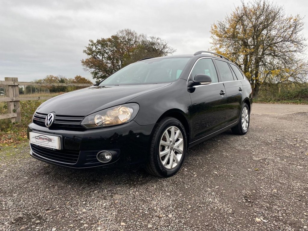 Used Volkswagen Golf 2010 for sale - 76482336: Photo 2