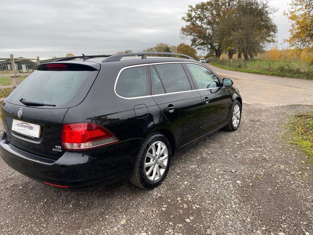 Used Volkswagen Golf 2010 for sale - 76482336: Photo 6