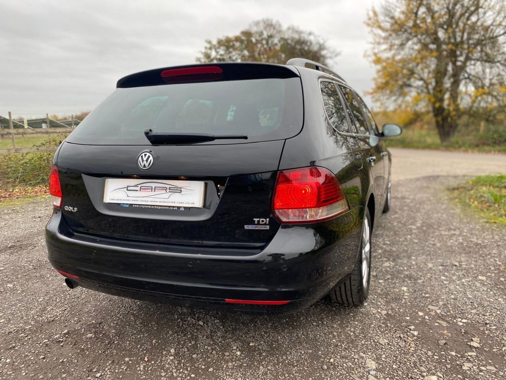 Used Volkswagen Golf 2010 for sale - 76482336: Photo 8