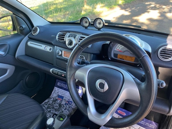 Used smart fortwo 2013 for sale - 74930529: Photo 22