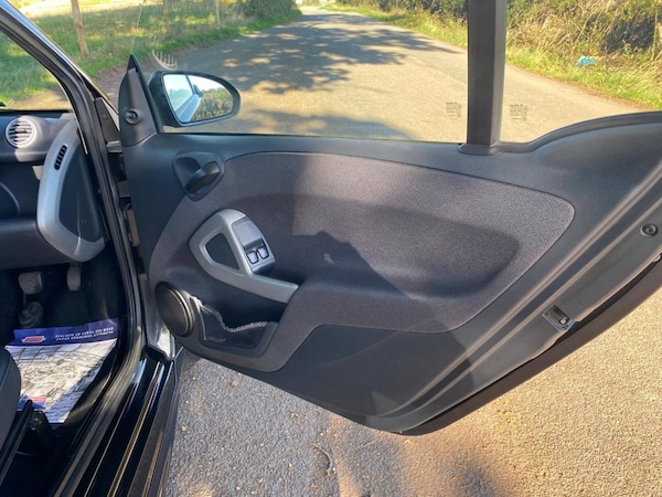 Used smart fortwo 2013 for sale - 74930529: Photo 26