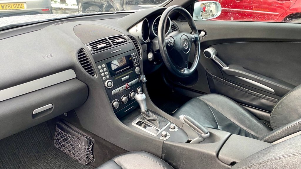 Used Mercedes-Benz SLK 2004 for sale - 77668770: Photo 14