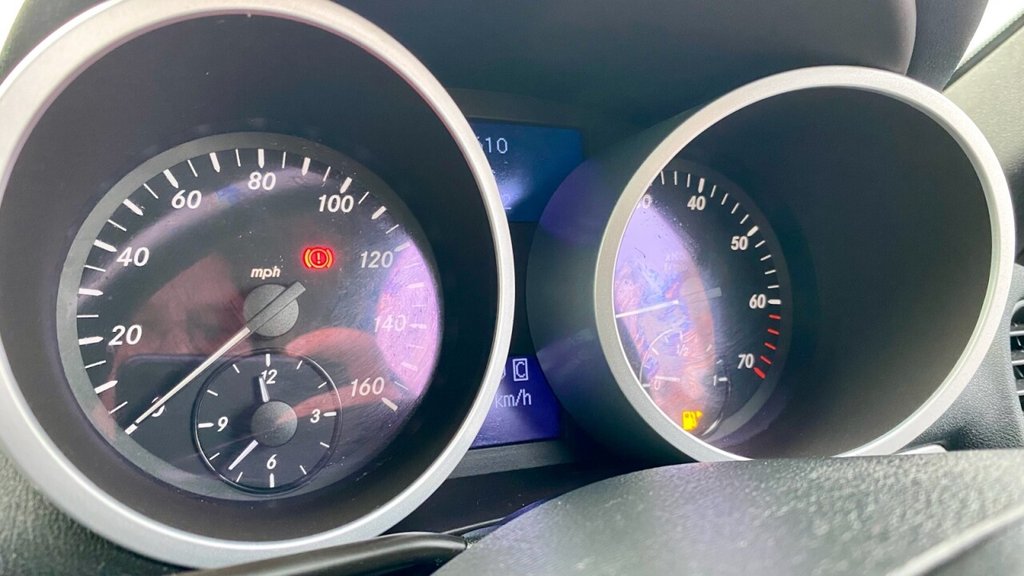 Used Mercedes-Benz SLK 2004 for sale - 77668770: Photo 25