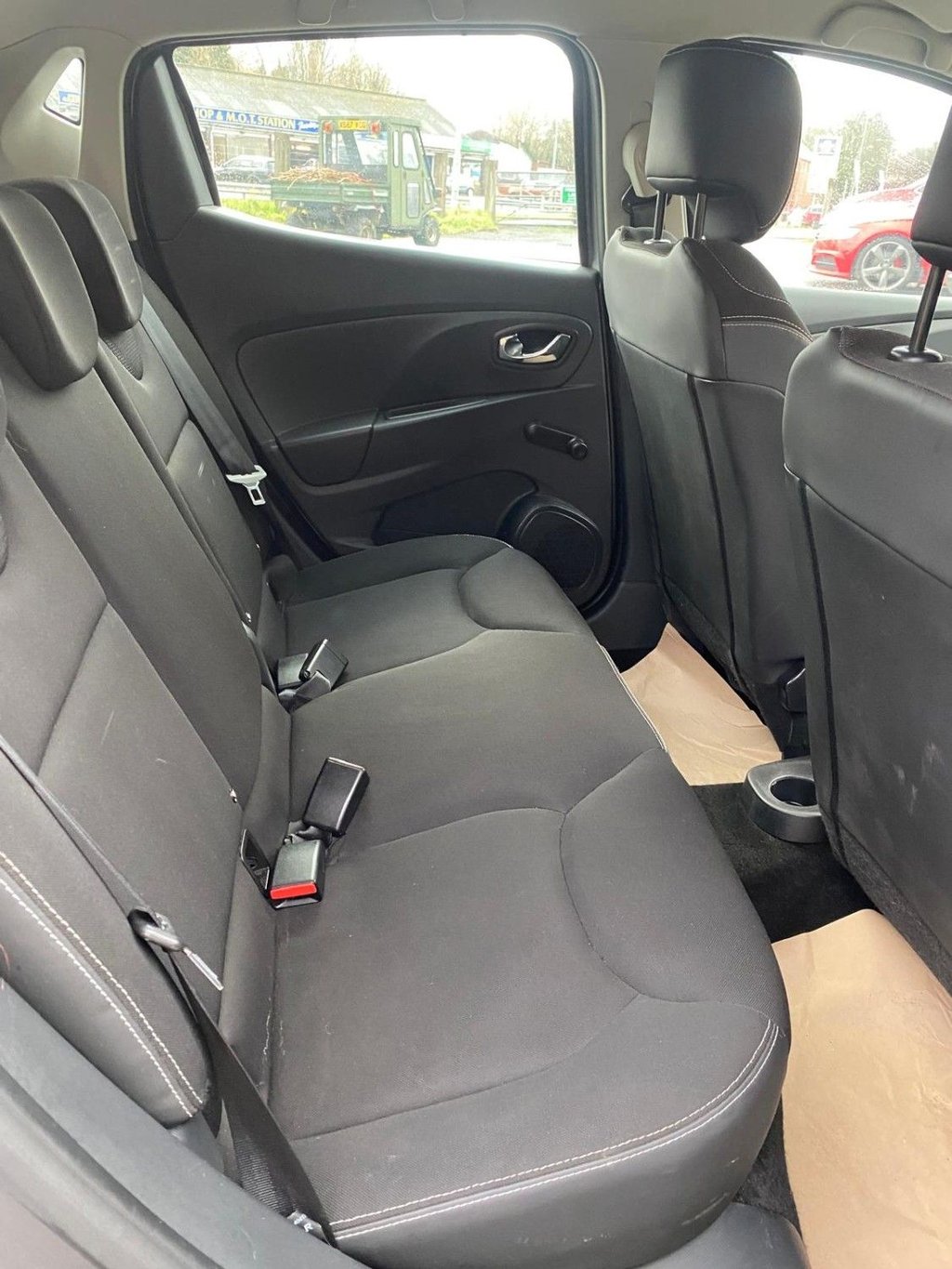 Used Renault Clio 2013 for sale - 77287666: Photo 18