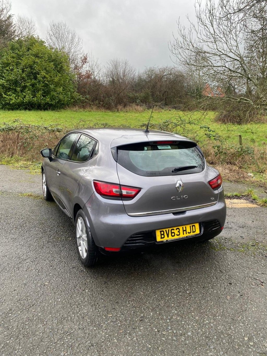 Used Renault Clio 2013 for sale - 77287666: Photo 2