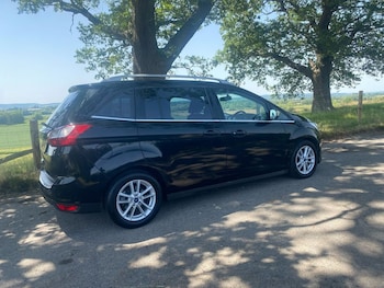 Used Ford Grand C-Max 2017 for sale - 78908347: Photo