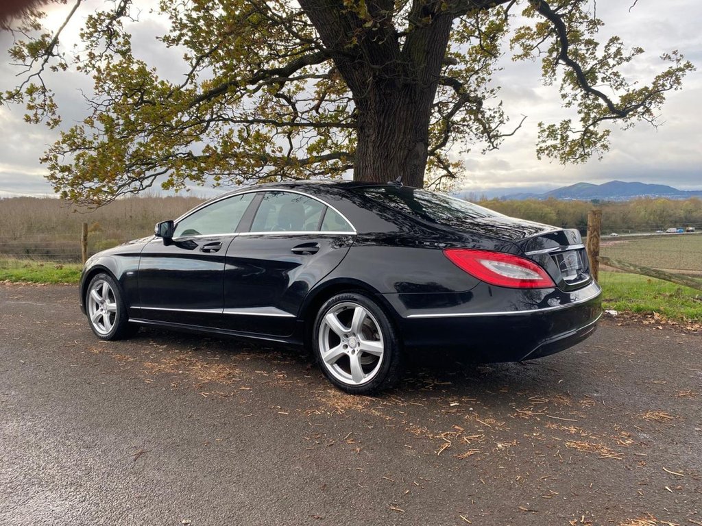 Used Mercedes-Benz CLS 2011 for sale - 76724918: Photo 12
