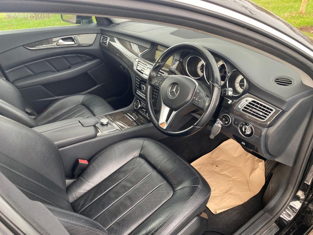 Used Mercedes-Benz CLS 2011 for sale - 76724918: Photo 17