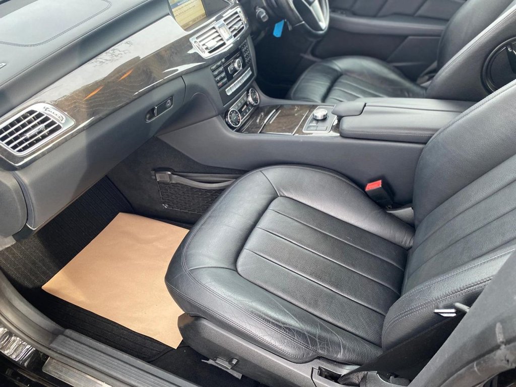 Used Mercedes-Benz CLS 2011 for sale - 76724918: Photo 20