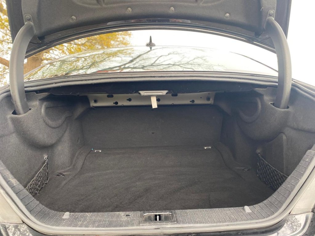 Used Mercedes-Benz CLS 2011 for sale - 76724918: Photo 29