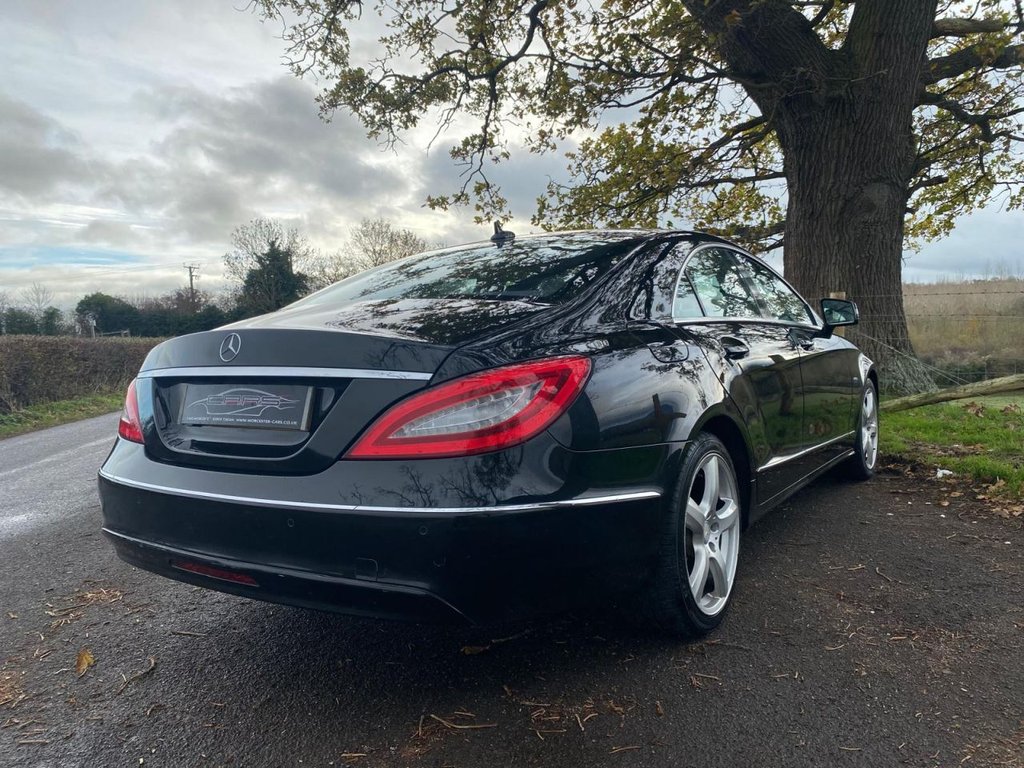 Used Mercedes-Benz CLS 2011 for sale - 76724918: Photo 8