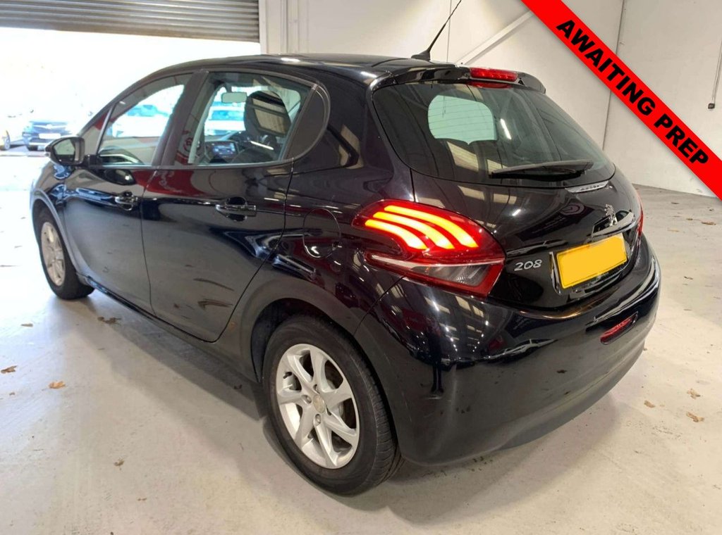 Used Peugeot 208 2016 for sale - 76973757: Photo 3