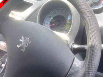 Used Peugeot 107 2010 for sale - 75067638: Photo
