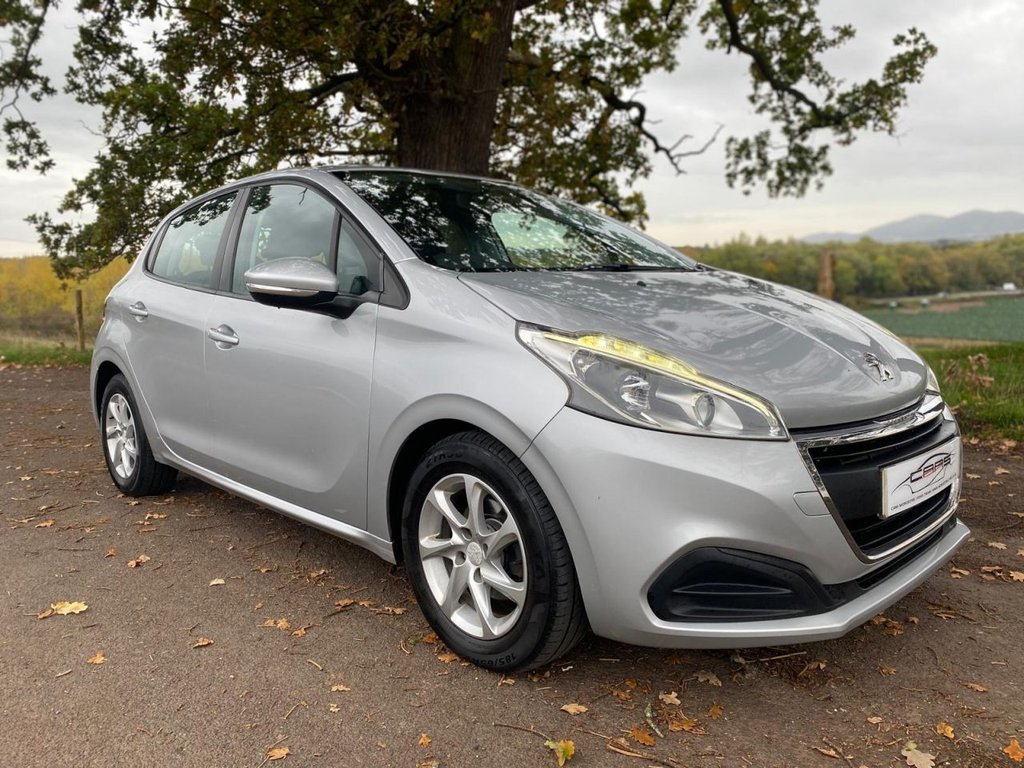 Used Peugeot 208 2016 for sale - 76406738: Photo 10