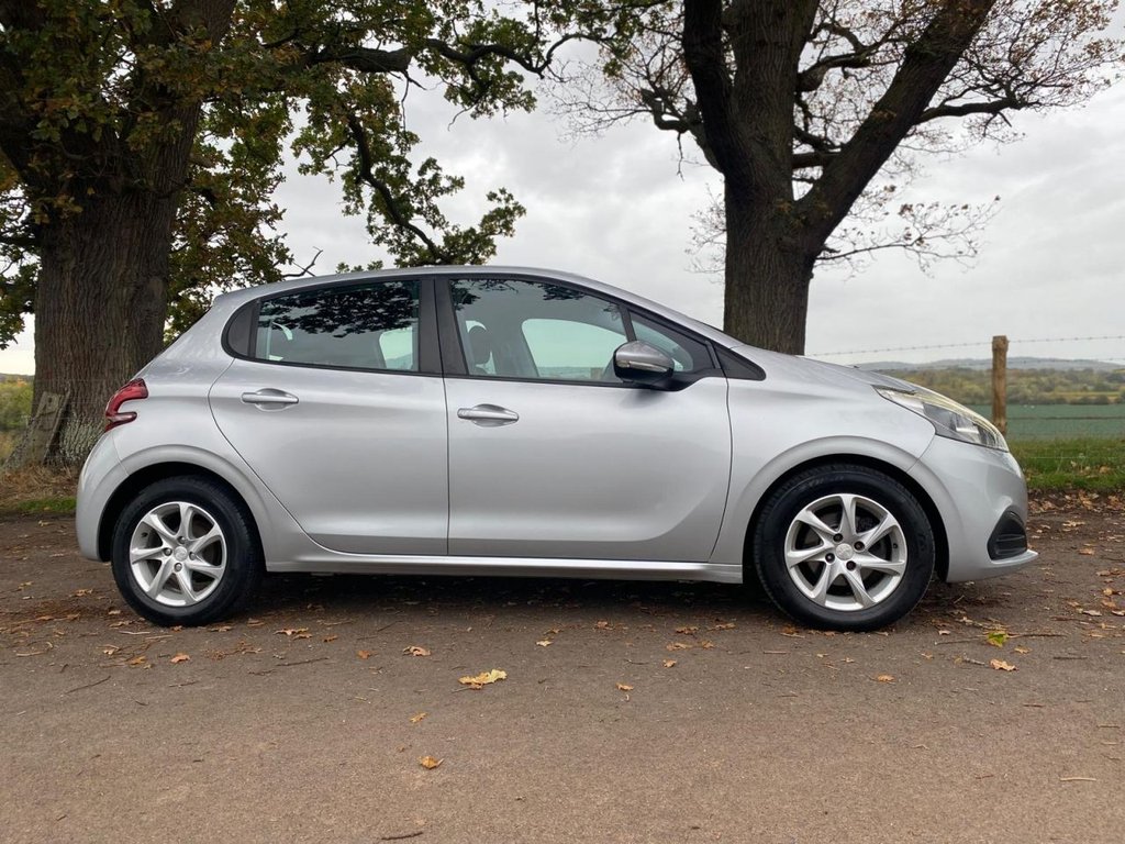 Used Peugeot 208 2016 for sale - 76406738: Photo 18