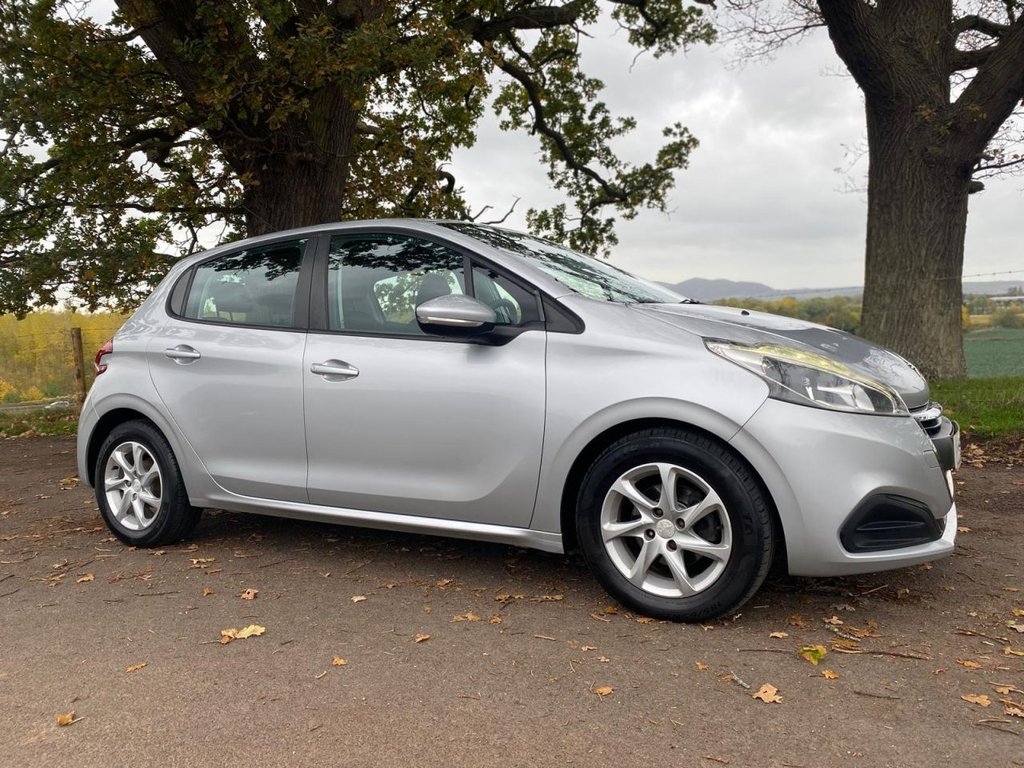 Used Peugeot 208 2016 for sale - 76406738: Photo 2