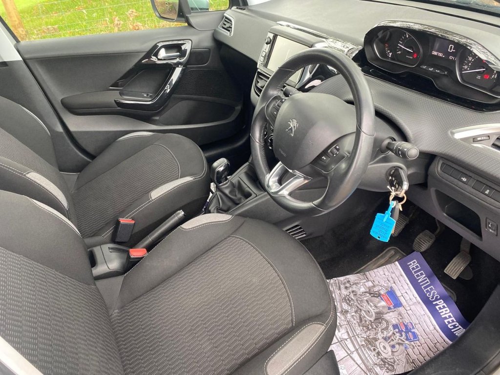 Used Peugeot 208 2016 for sale - 76406738: Photo 24