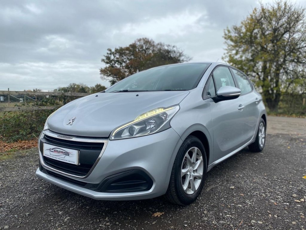 Used Peugeot 208 2016 for sale - 76406738: Photo 3
