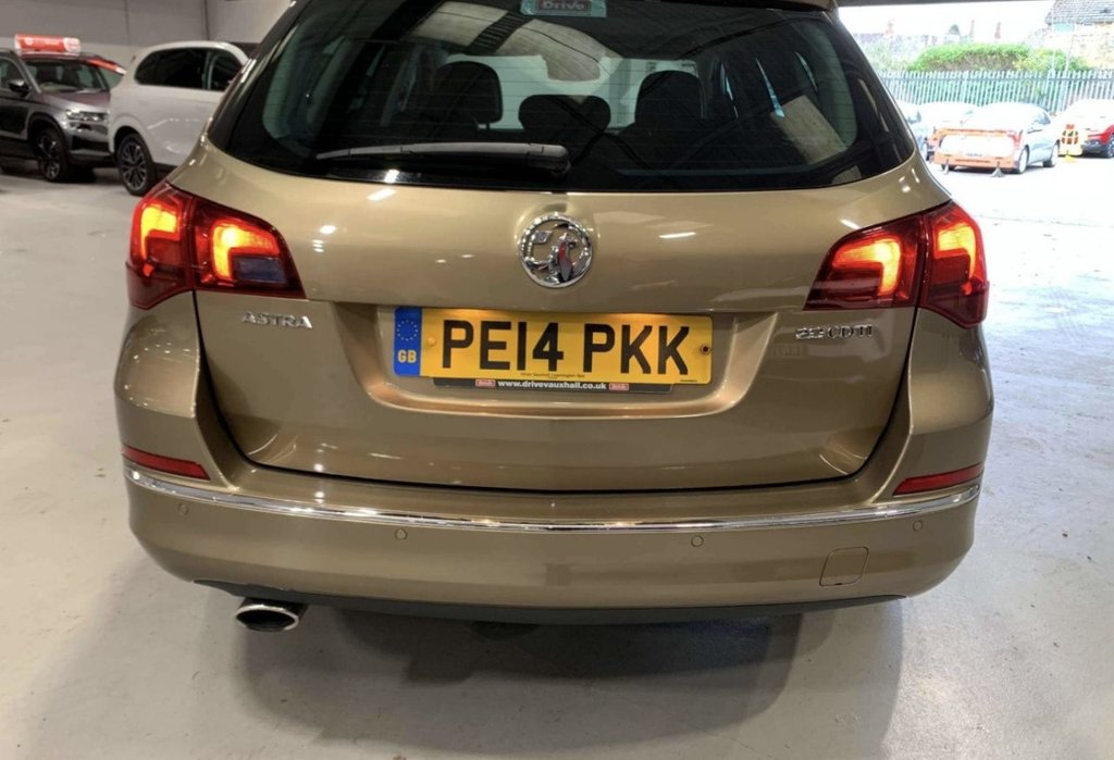 Used Vauxhall Astra 2014 for sale - 77820616: Photo 8