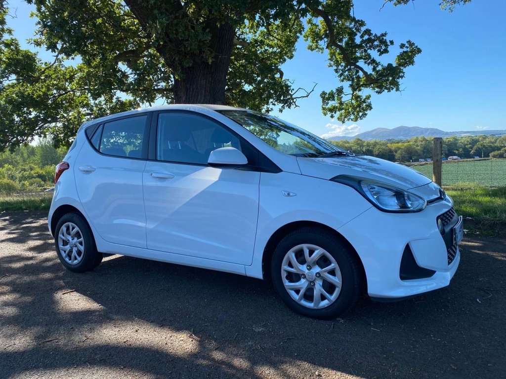 Used Hyundai i10 2017 for sale - 76481544: Photo 11