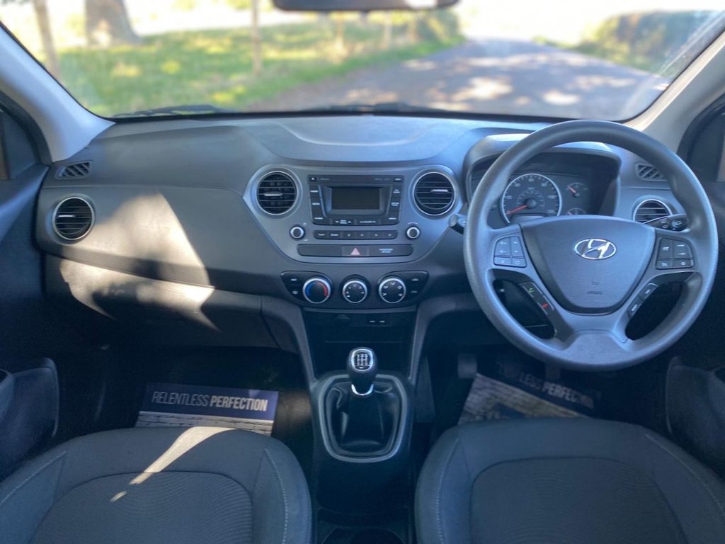 Used Hyundai i10 2017 for sale - 76481544: Photo 18