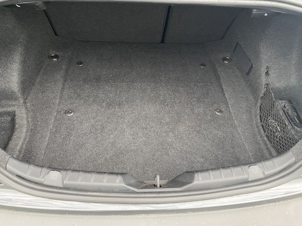 Used Vauxhall Corsa 2012 for sale - 77770953: Photo 10