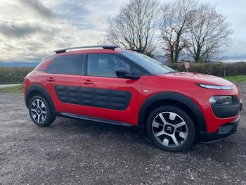 Used Citroen C4 Cactus 2015 for sale - 76724586: Photo