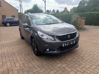 Used Peugeot 2008 2016 for sale - 79527513: Photo
