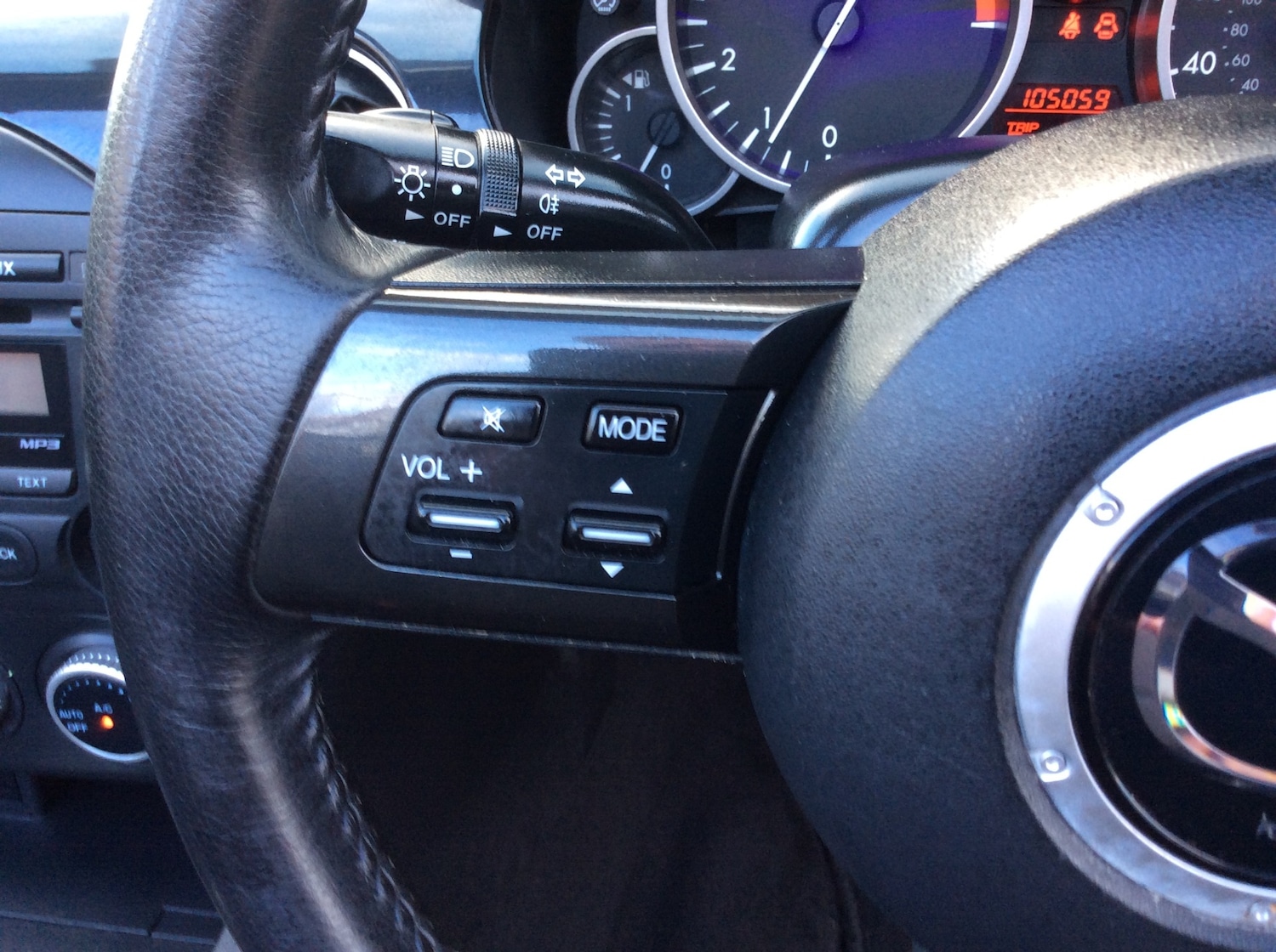 Used Mazda MX-5 2014 for sale - 76794984: Photo 11