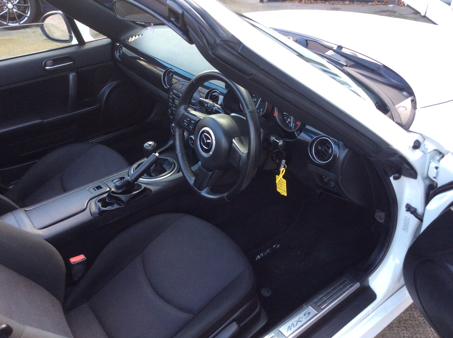 Used Mazda MX-5 2014 for sale - 76794984: Photo 7