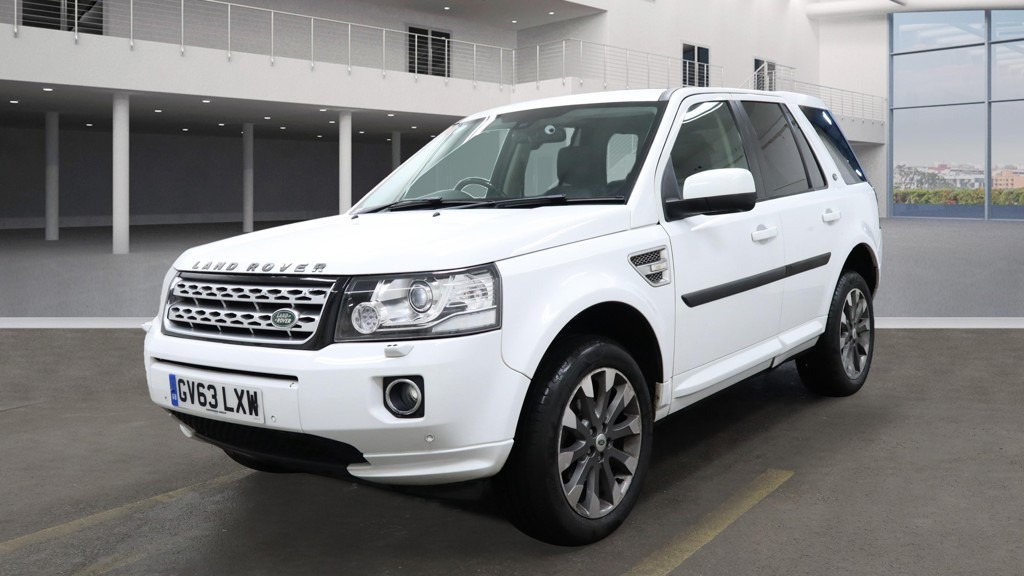 Used Land Rover Freelander 2014 for sale - 76847678: Photo 2