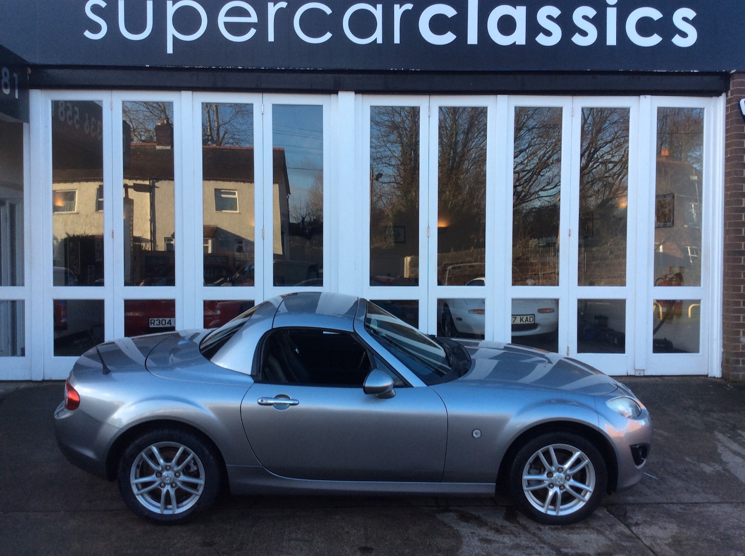 Used Mazda MX-5 2010 for sale - 76948988: Photo 2