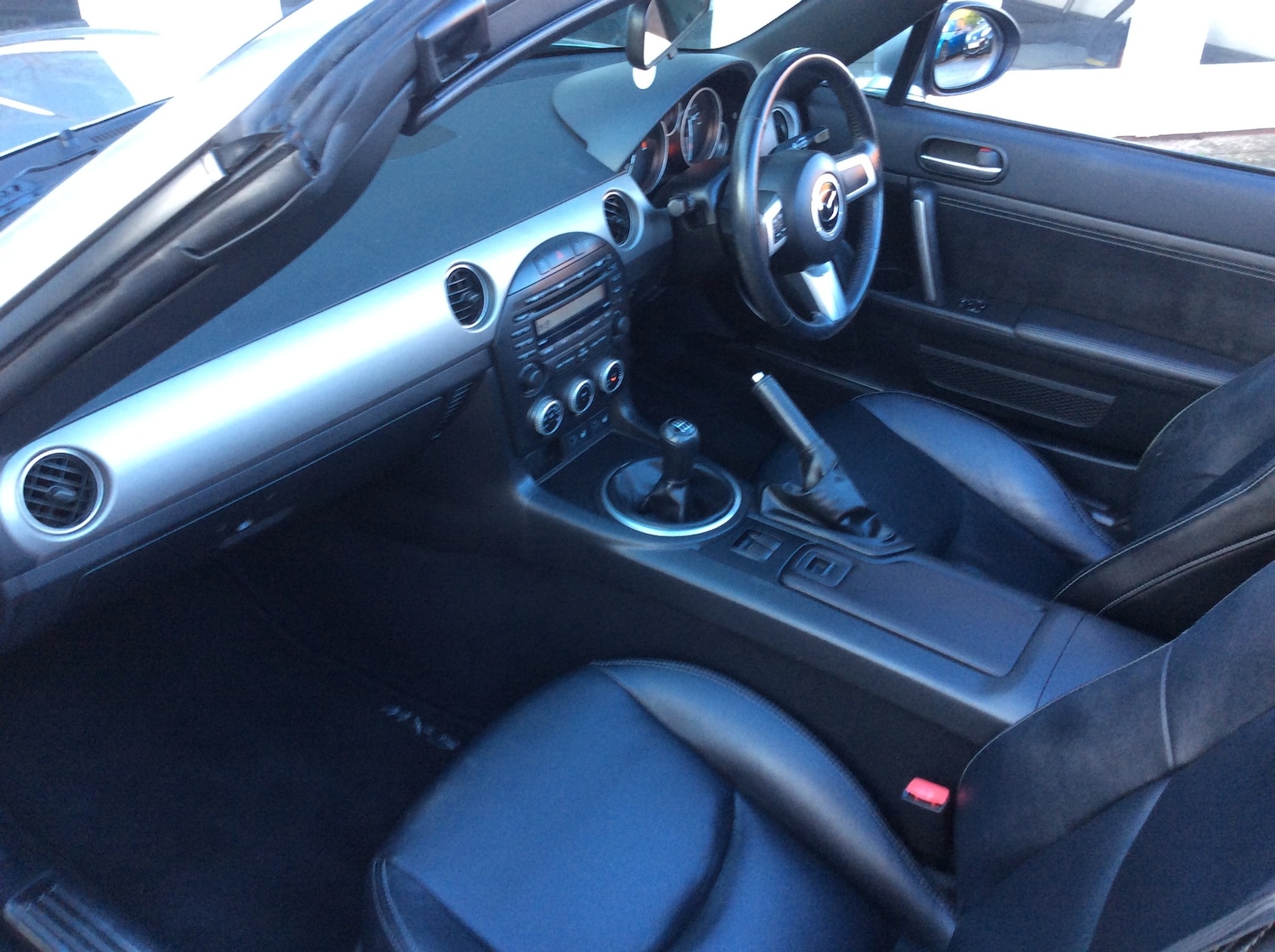 Used Mazda MX-5 2010 for sale - 76948988: Photo 9