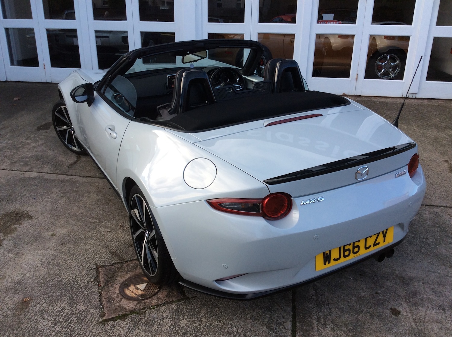 Used Mazda MX-5 2016 for sale - 76796183: Photo 21