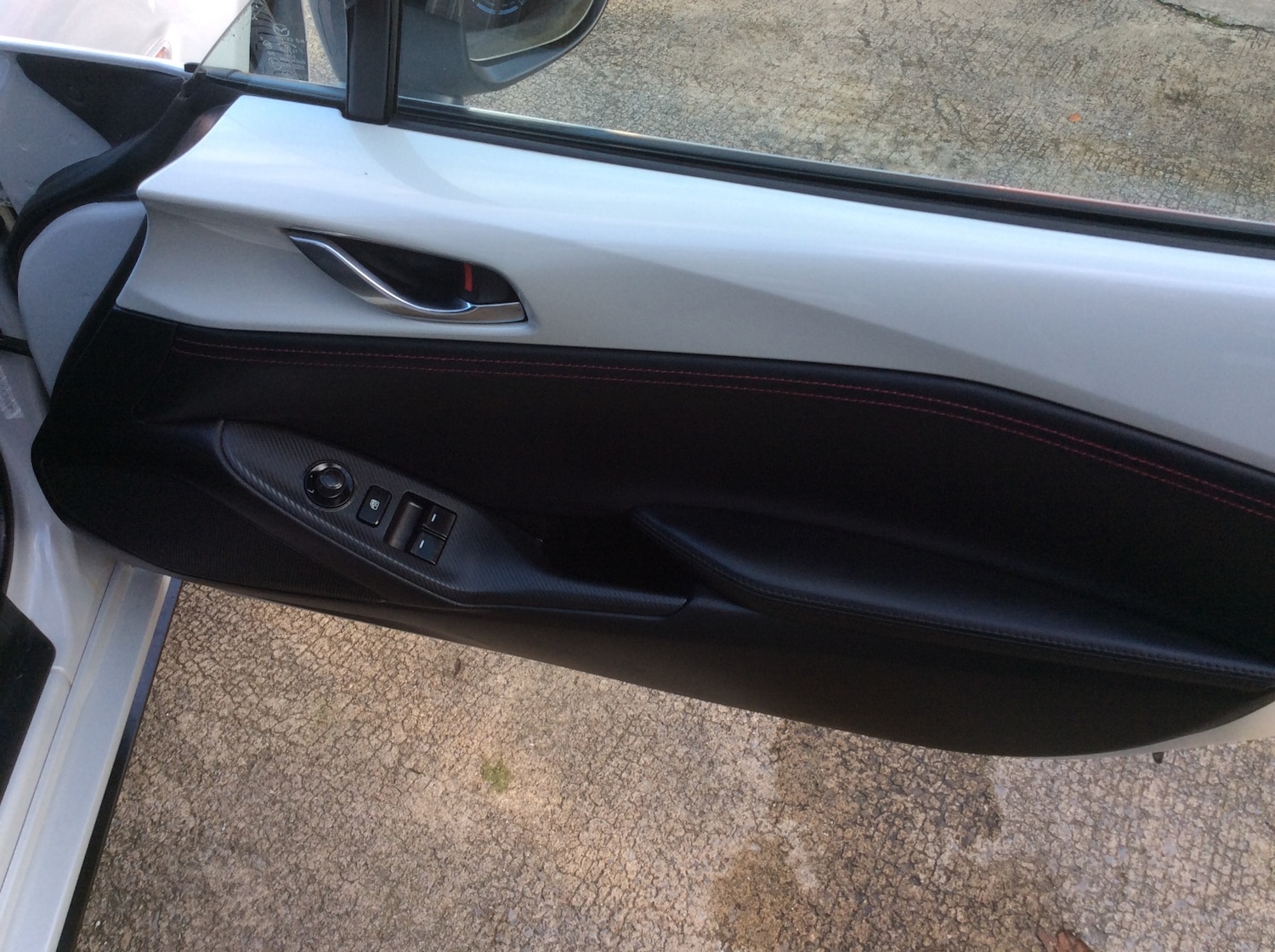 Used Mazda MX-5 2016 for sale - 76796183: Photo 3