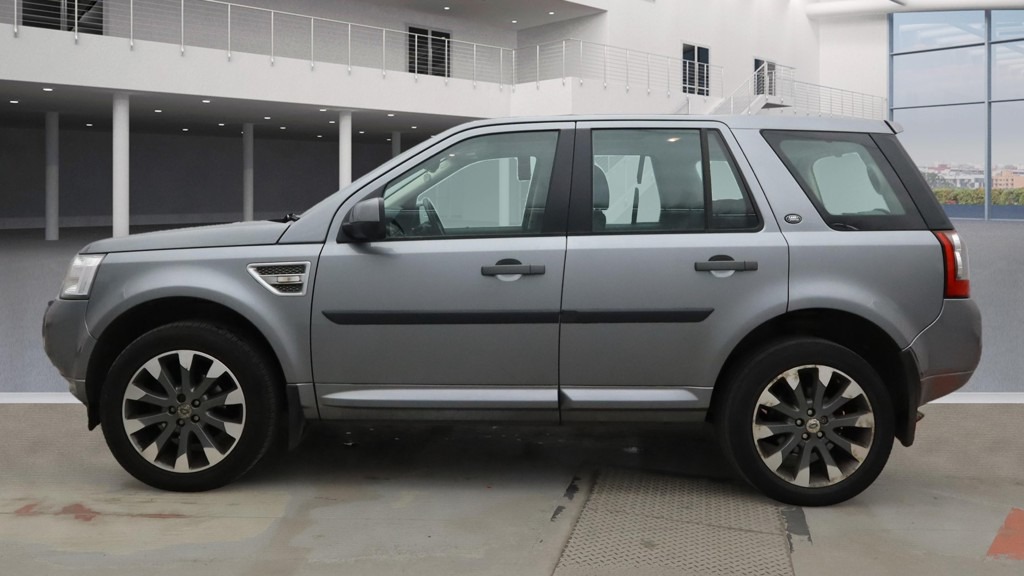 Used Land Rover Freelander 2011 for sale - 76907764: Photo 6